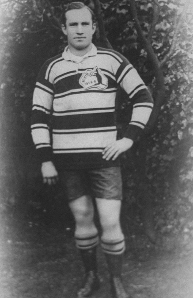 Legendary Australian rugby league player Dally Messenger circa 1908.