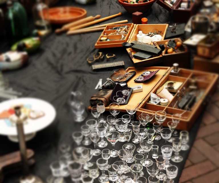 9 Top Tips to Achieving Garage Sale Success