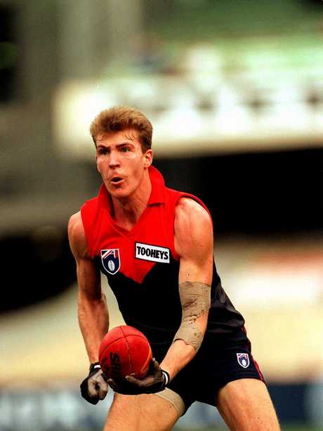 Jim Stynes during during Melbourne v Brisbane AFL game 16/04/97.
Australian Rules A/CT