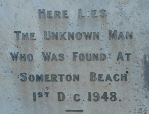 The headstone of the unknown man. Source: Wikipedia