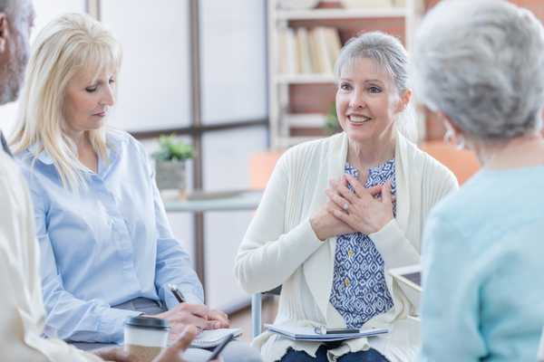 Women with advanced breast cancer find peace through support groups