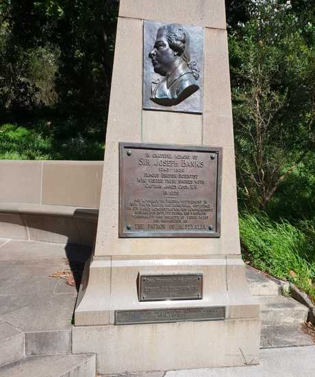 Sir Joseph Banks Memorial, dedicated to Sir Edward Hallstrom. Photo: Samantha Elley