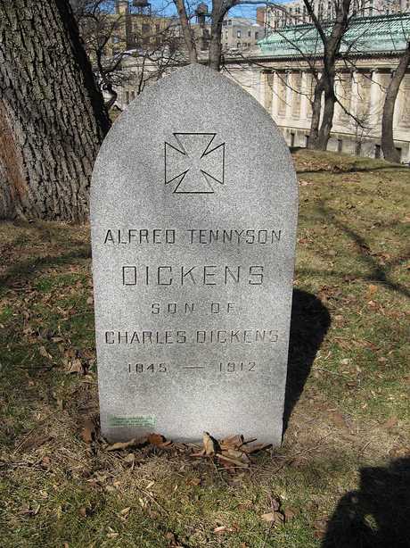 Alfred Tennyson Dickens' grave in Trinity Church Cemetery, Manhattan.