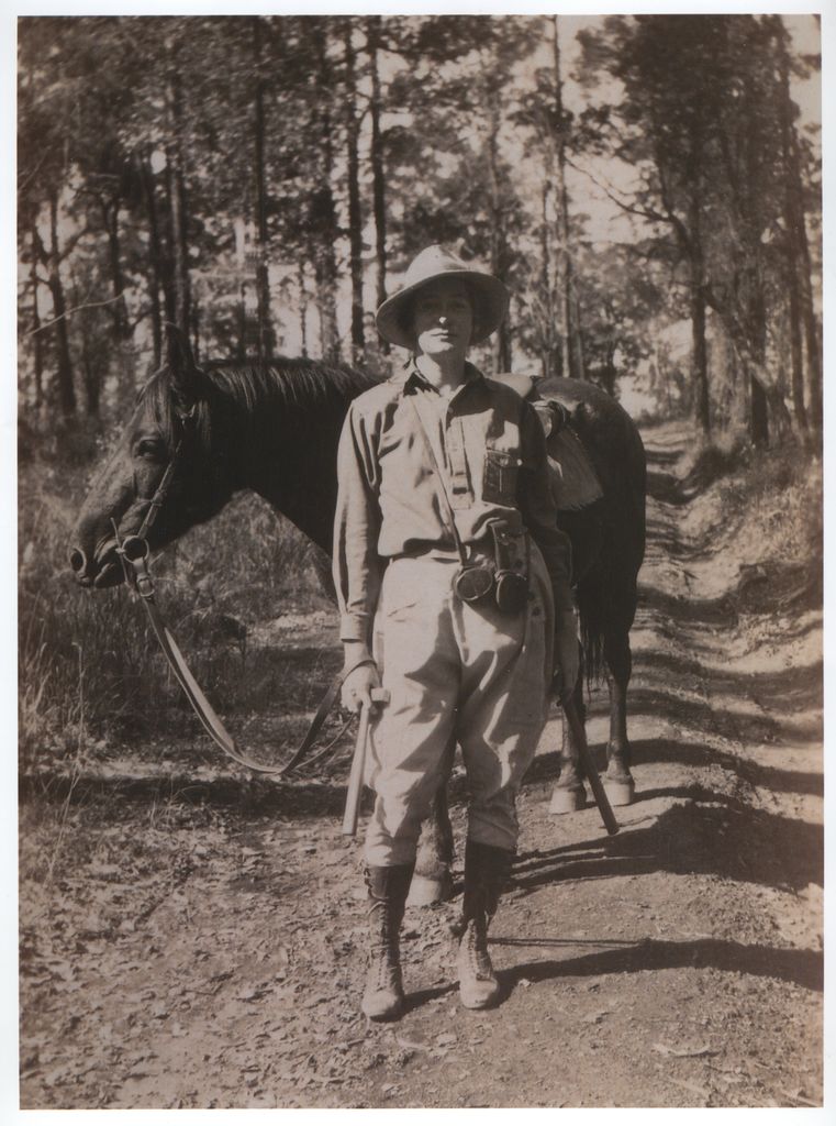 Dorothy Hill on geological excursions in the Brisbane Valley 1929. Image source: The University of Queensland