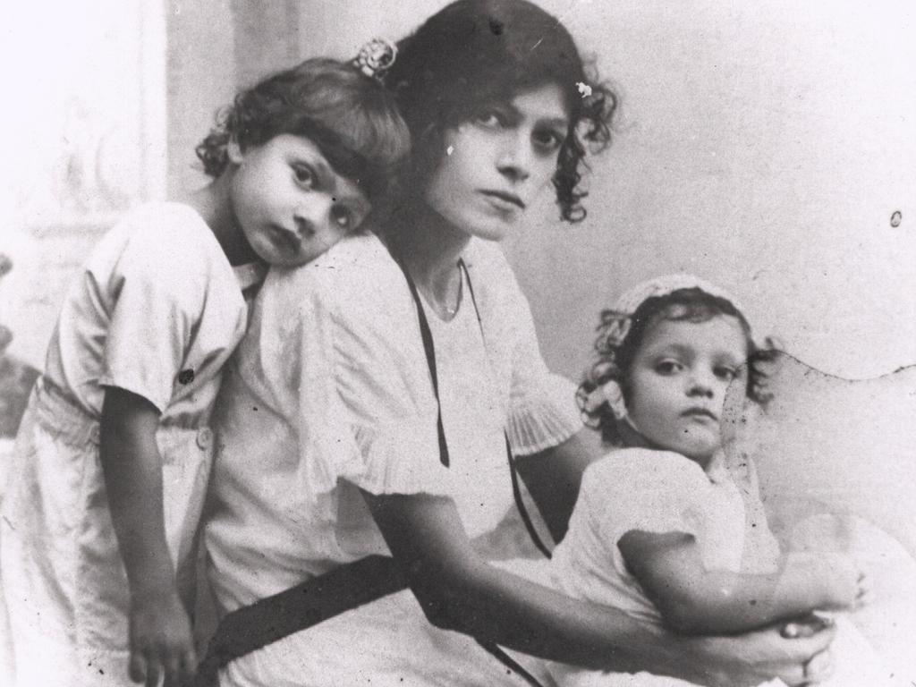 Therese Edith Collette, pictured with her mother Edith and older brother Brian, was born in Ceylon in 1922.