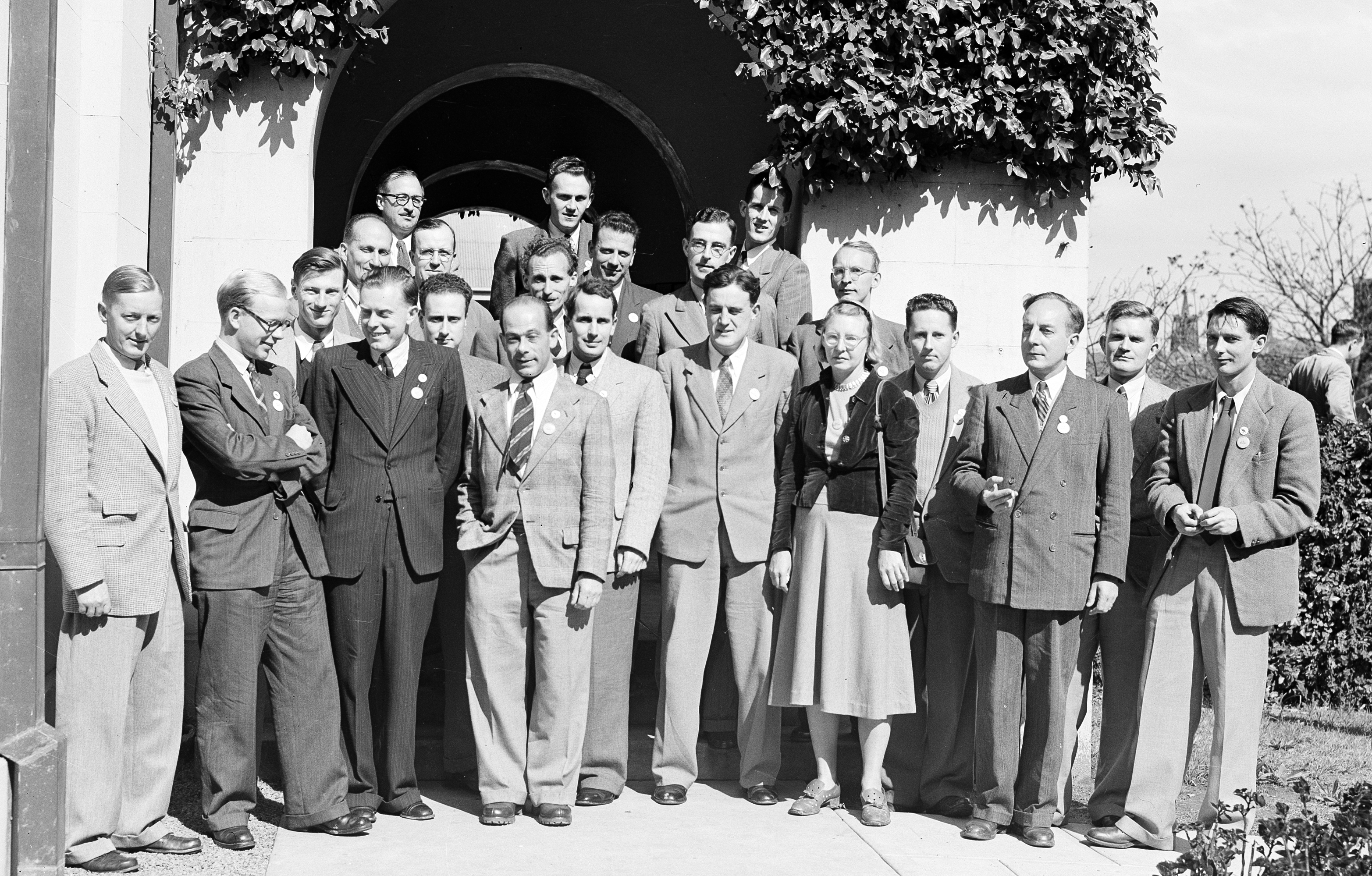 International Union of Radio Science conference at the University of Sydney, photo likely taken 11 August 1952. Front row: Ruby Payne-Scott. Image source: Jessica Chapman