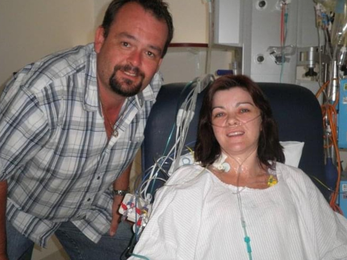 Luke Bennett with his wife Toni Miles Bennett at the time of her first double lung transplant in 2011.