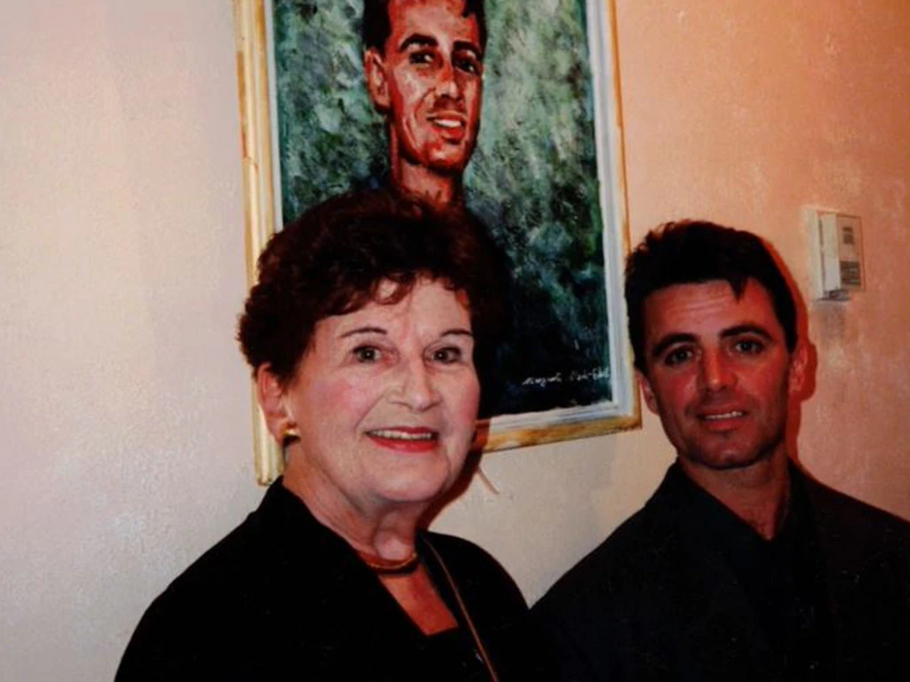 Marguerite Stark Ebert's portraits were selected a number of times to appear in the Archibald Prize exhibition.