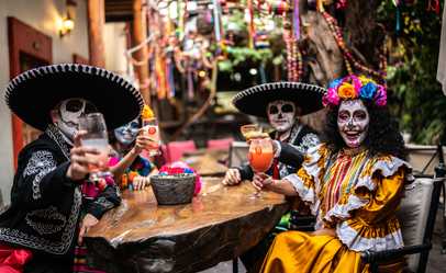 Tribute to Dia de Muertos: A spooky journey into the Day of the Dead