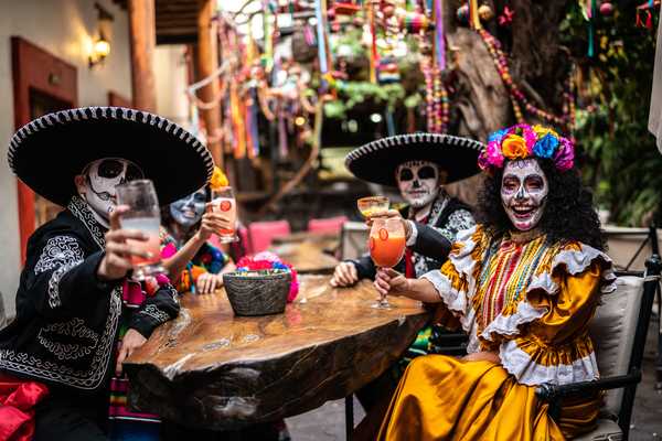 Tribute to Dia de Muertos: A spooky journey into the Day of the Dead