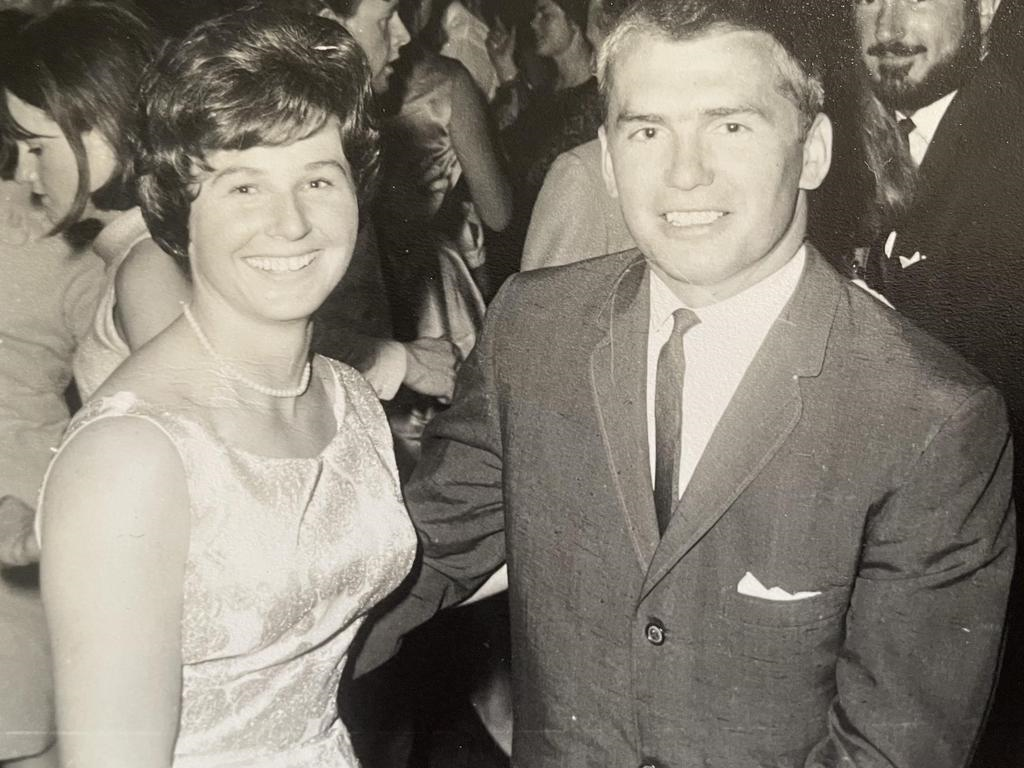 Elaine and Ken Bennett met in their early twenties and were married for 42 years.
