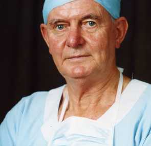 Dr Mark O’Brien AO