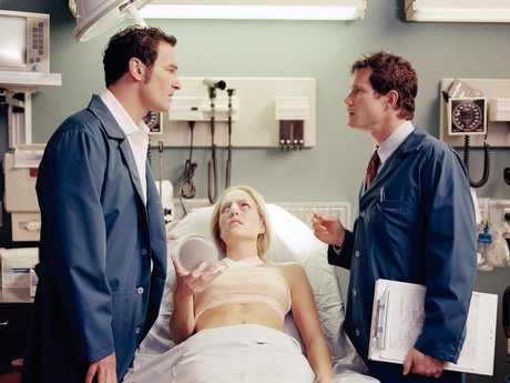 McMahon scored a Golden Globe nomination for his role in Nip/Tuck.
