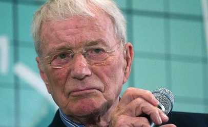 Scott Carpenter: The Astronaut Who Reached Beyond